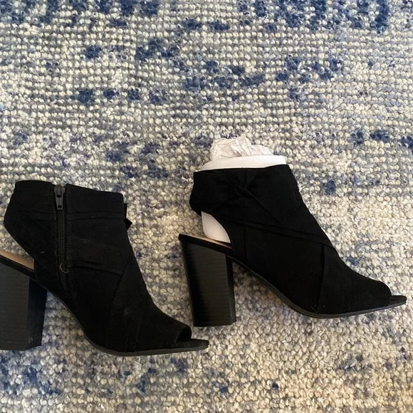 LC Lauren Conrad Party Black - Picture 5 of 8